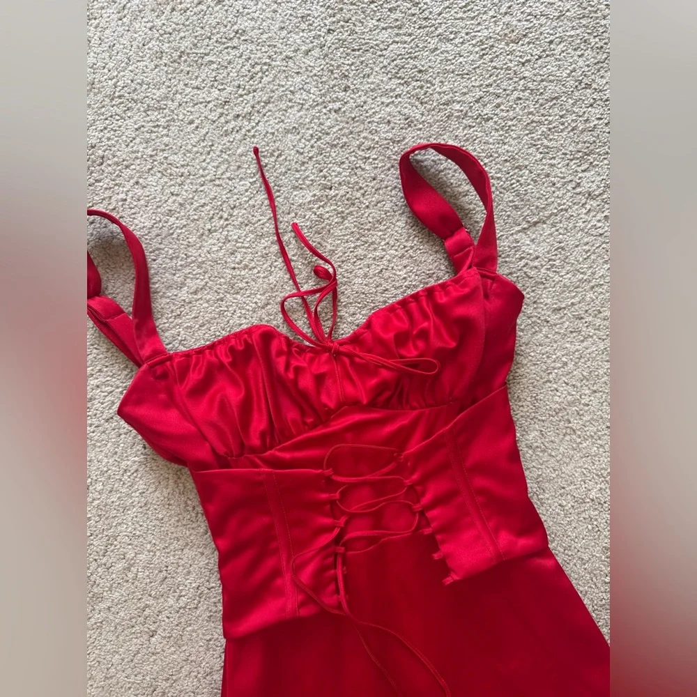 HOUSE OF CB | dress - Picture 5 of 7